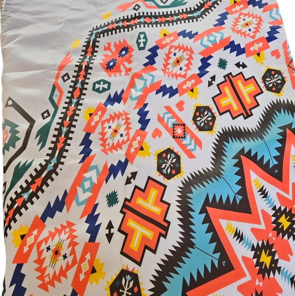 Rectangular Tablecloth - Picture 2 of 4